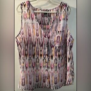 Just ❤️One Ladies light see through Top Size 3X (50”X28”)